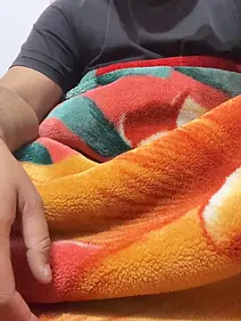 amitsharma7868 online show from December 23, 3:06 am