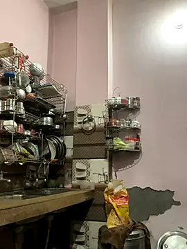 amitsharma7868 online show from December 17, 2:44 pm