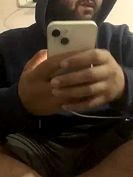 amitsharma7868 online show from November 26, 3:45 pm