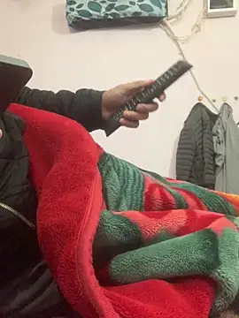 amitsharma7868 online show from December 20, 4:43 pm