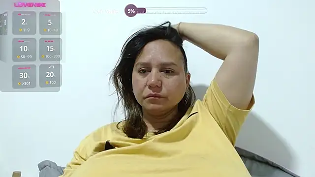 Snapshot of haashkyo chatting on November 1, 6:19 am haashkyo online show from November 1, 6:19 am