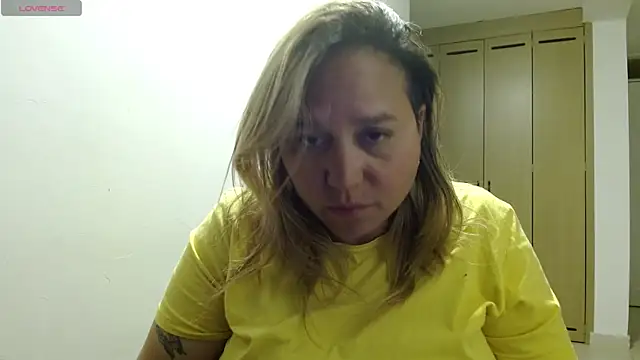 Snapshot of haashkyo chatting on July 11, 6:57 am haashkyo online show from July 11, 6:57 am