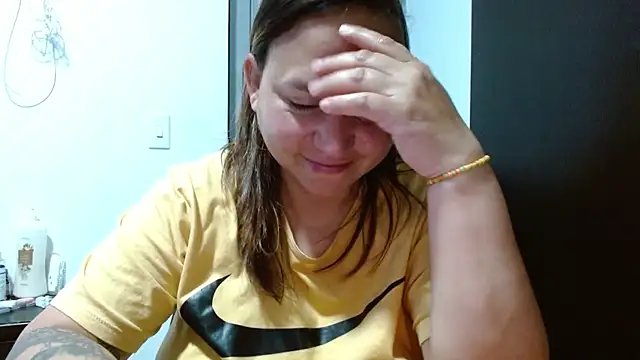 Snapshot of haashkyo chatting on December 1, 6:53 pm haashkyo online show from December 1, 6:53 pm