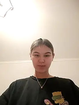 litle owl online show from March 19, 1:33 pm