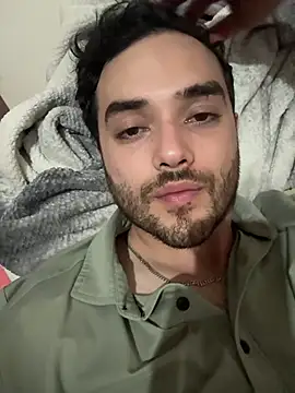 acmello83 online show from March 24, 4:01 am