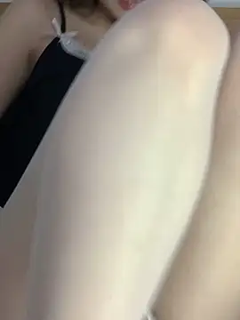 zhaomosheng125216 online show from March 24, 8:20 pm