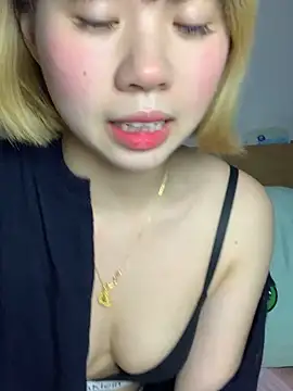 zhaomosheng125216 online show from December 4, 11:15 pm