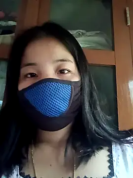 Snapshot of babyjunee12 chatting on February 22, 10:28 am babyjunee12 online show from February 22, 10:28 am