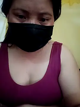 babyjunee12 online show from March 6, 7:58 am
