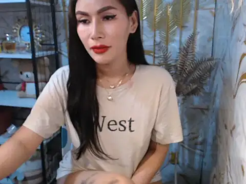 tshot izzy 88 online show from June 2, 3:17 am