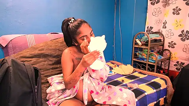 Snapshot of indiansumaya chatting on October 7, 6:25 am indiansumaya online show from October 7, 6:25 am