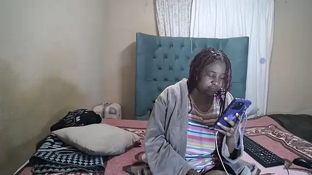 EbonyEssence online show from May 8, 8:34 pm