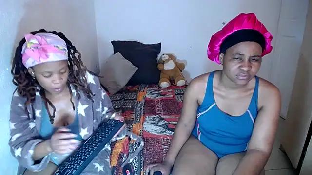 EbonyEssence online show from April 16, 12:39 pm