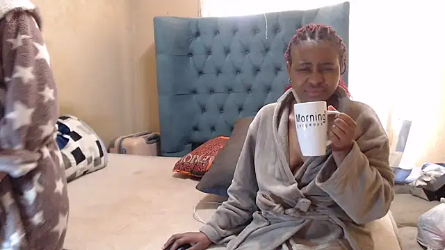EbonyEssence online show from May 27, 10:00 am