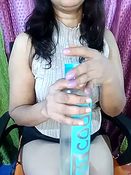 Snapshot of Ishani_Baby chatting on November 4, 2:10 pm Ishani Baby online show from November 4, 2:10 pm