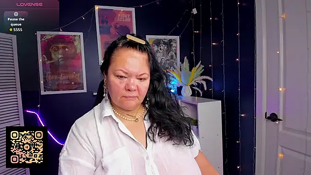 Snapshot of sandra_jackson chatting on January 15, 2:59 am sandra jackson online show from January 15, 2:59 am