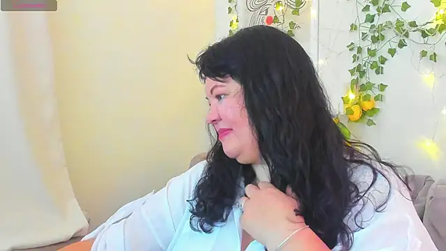 Snapshot of sandra_jackson chatting on November 27, 2:23 am sandra jackson online show from November 27, 2:23 am