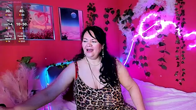 sandra jackson online show from April 6, 3:02 am