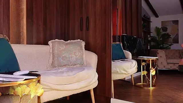 QueenMarX online show from January 31, 7:12 pm