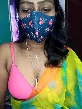 Snapshot of Tamil_kavinila chatting on November 7, 4:39 am Tamil kavinila online show from November 7, 4:39 am