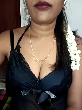 Tamil kavinila online show from April 15, 4:18 am