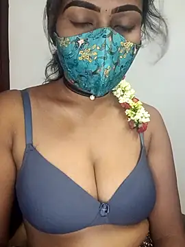 Tamil kavinila online show from December 19, 11:01 am