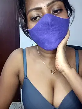 Snapshot of Tamil_kavinila chatting on November 7, 4:44 pm Tamil kavinila online show from November 7, 4:44 pm