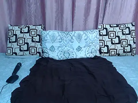 HoneyDripz 94 online show from October 14, 8:59 am