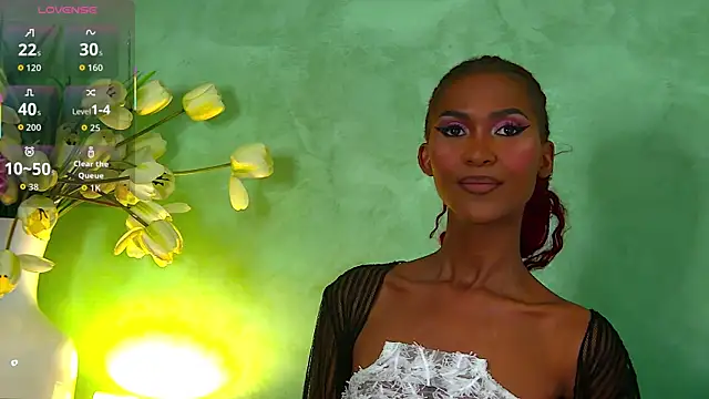 Izzie Sugar online show from October 1, 6:34 pm