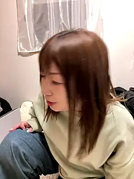 h415a812 online show from December 18, 2:10 pm