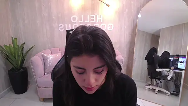 Zoe Blaze A online show from September 19, 1:04 pm