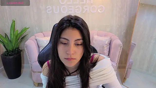 Zoe Blaze A online show from October 10, 12:28 pm