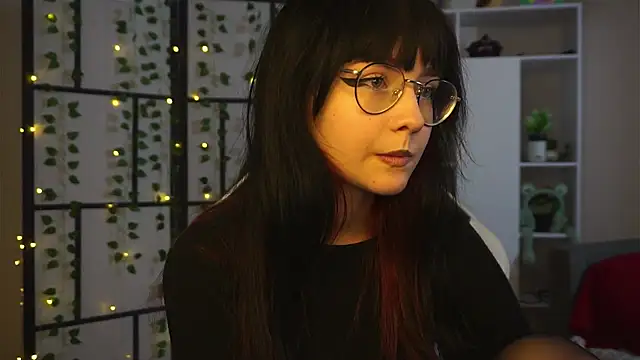 Snapshot of BereniceBattersby chatting on September 24, 9:21 pm BereniceBattersby online show from September 24, 9:21 pm