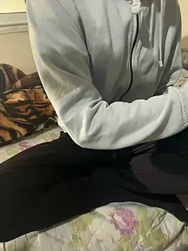 Snapshot of Yasar-Xxxl chatting on February 8, 2:15 pm Yasar-Xxxl online show from February 8, 2:15 pm