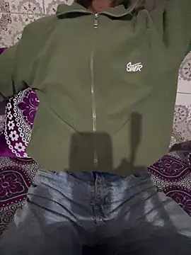 Snapshot of Yasar-Xxxl chatting on April 4, 8:59 pm Yasar-Xxxl online show from April 4, 8:59 pm