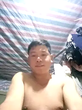 DungLuongg online show from February 14, 2:39 pm