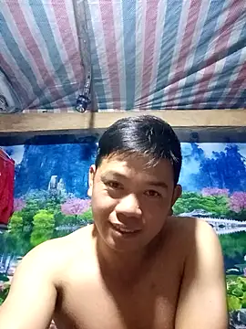 DungLuongg online show from February 12, 2:39 pm