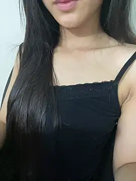 Snapshot of Desi_sara chatting on July 7, 7:23 am Desi sara online show from July 7, 7:23 am