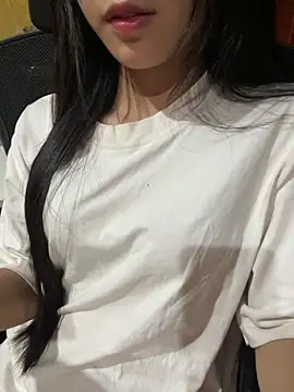Snapshot of Desi_sara chatting on June 15, 1:44 pm Desi sara online show from June 15, 1:44 pm