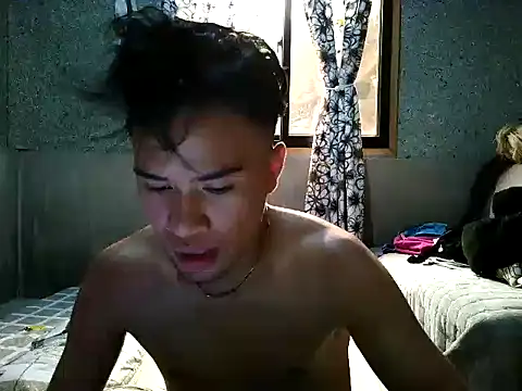 Snapshot of urbillyboi chatting on October 7, 7:09 am urbillyboi online show from October 7, 7:09 am