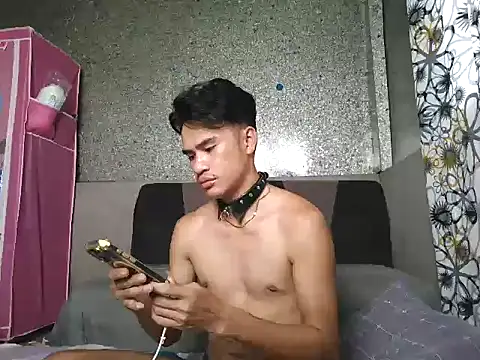 Snapshot of urbillyboi chatting on February 9, 4:54 am urbillyboi online show from February 9, 4:54 am