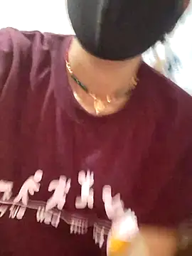 poojam93 online show from December 19, 2:15 am