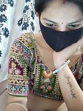 poojam93 online show from April 9, 1:51 am