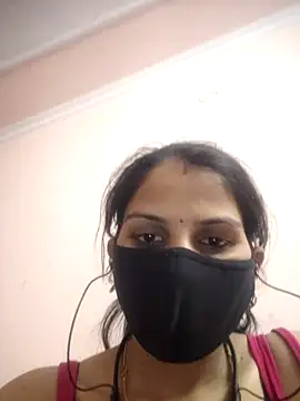Snapshot of poojam93 chatting on May 5, 4:32 pm poojam93 online show from May 5, 4:32 pm