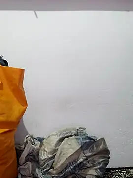 poojam93 online show from October 28, 3:51 am