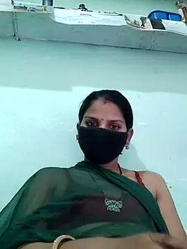 poojam93 online show from September 13, 10:48 am