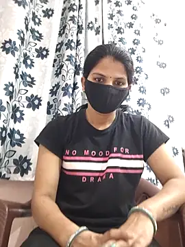 poojam93 online show from April 3, 2:29 am