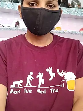 poojam93 online show from November 30, 3:40 am