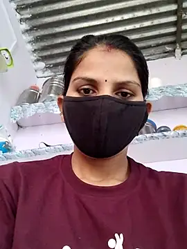 poojam93 online show from December 3, 2:34 am