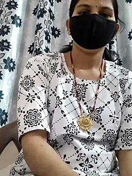 poojam93 online show from April 5, 2:07 am